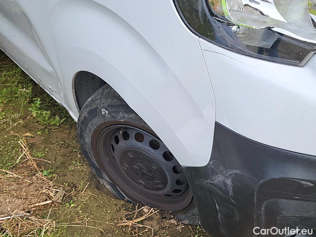  Peugeot  Expert PEUGEOT  / 2016 / 4P / furgón Furgón BlueHDi 100 S&S 6v Standard #54