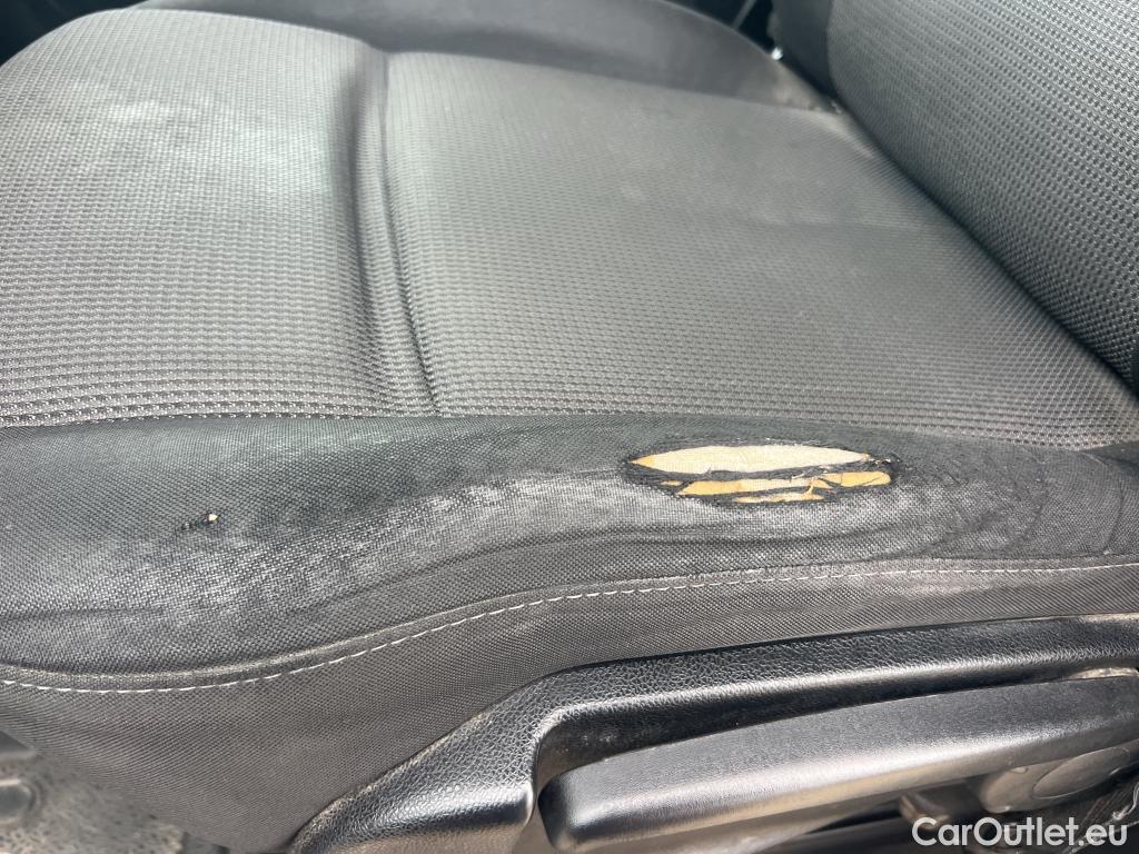  Renault  Master RENAULT TRUCKS UK  VU 4p 3G furgón FWD 3T5 E6 150CV L2H2 ISOTERMO + EQUIPO DE FRIO #19