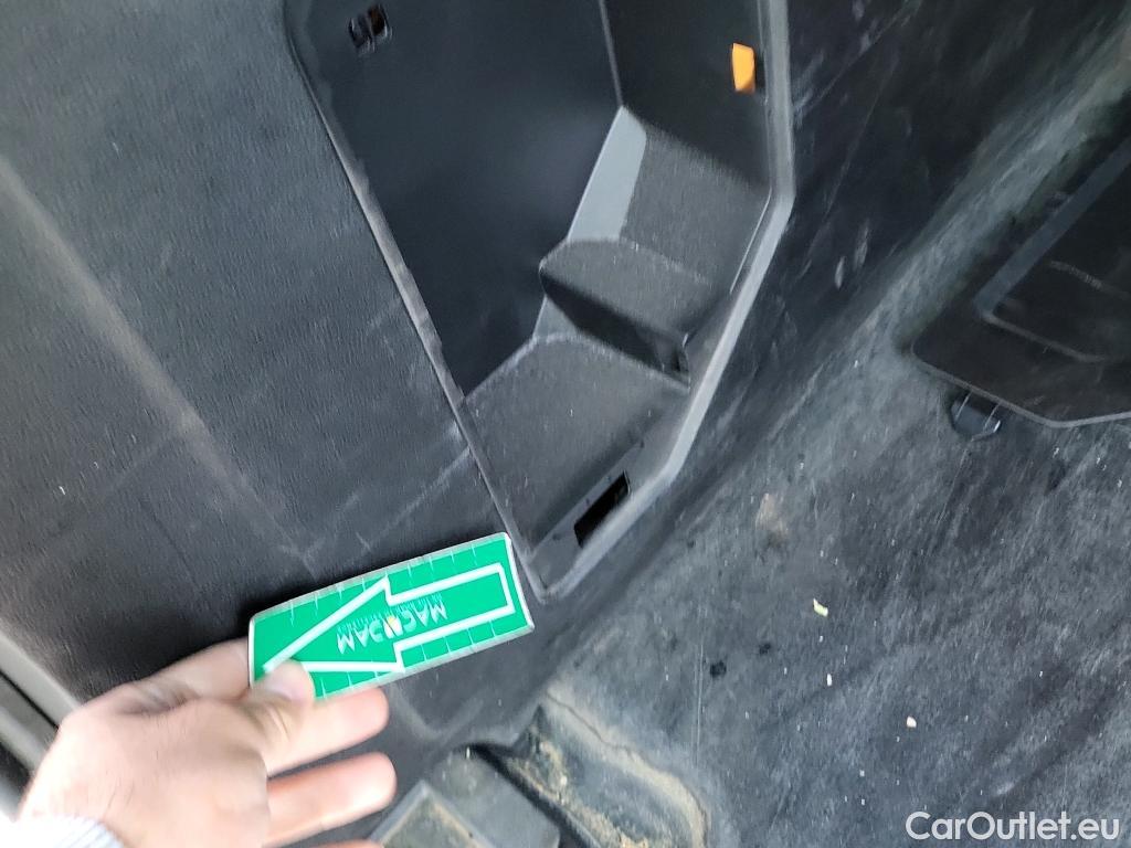  Renault  Kangoo RENAULT  Combi / 2021 / 5P / combi Life Edition One 1.5 Blue dCi 70kW(95CV) (IND)(AC) #20