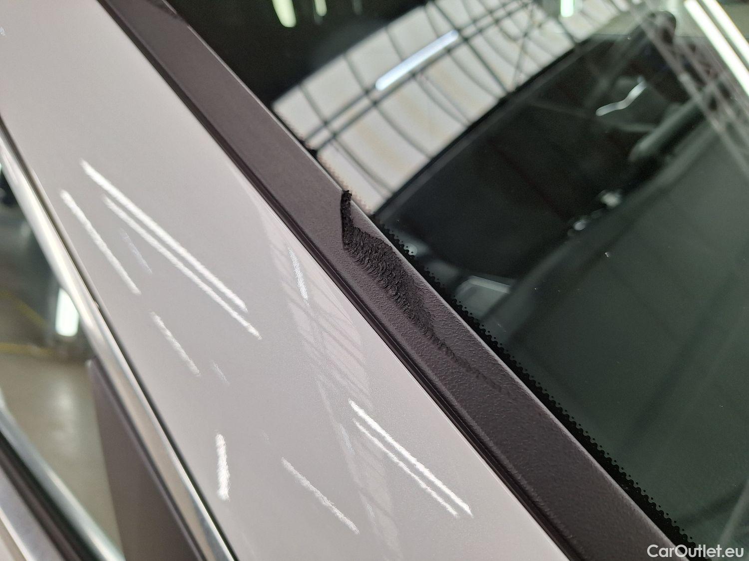  Mercedes  EQA Mercedes,  '21 BEV, Mercedes-Benz   250 5d #42