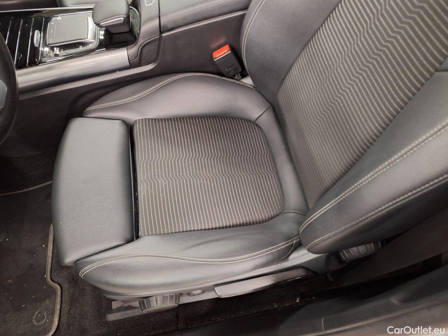  Mercedes  EQA Mercedes,  '21 BEV, Mercedes-Benz   250 5d #64