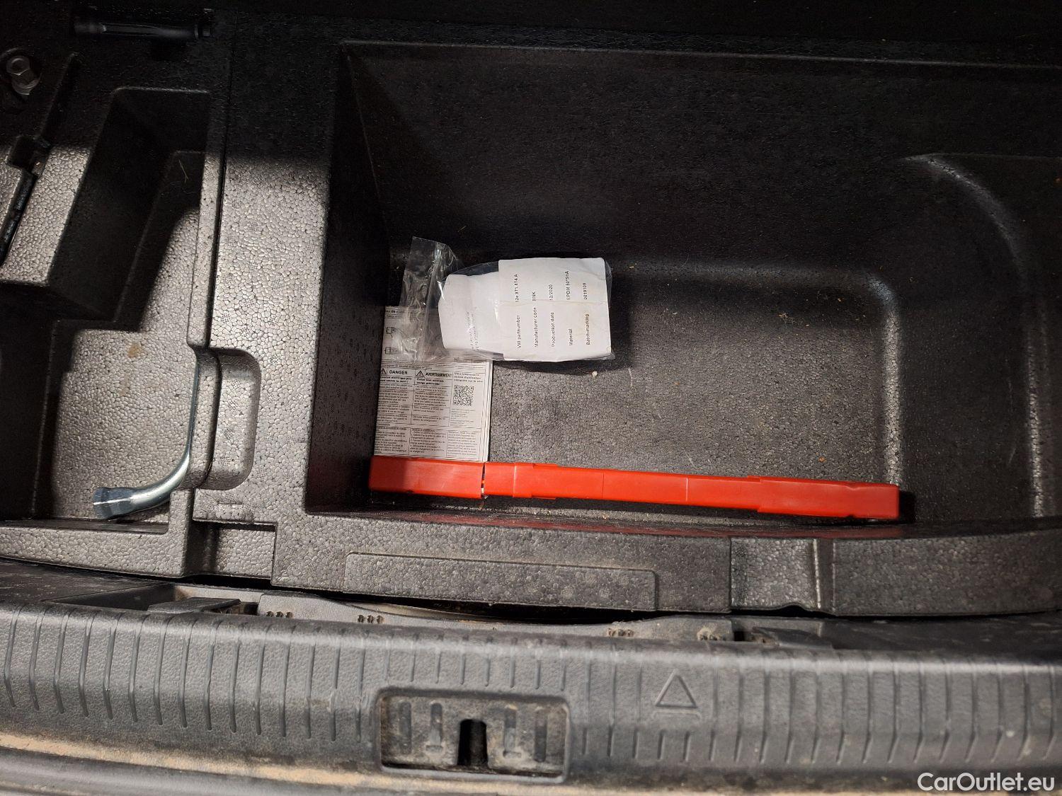  Volkswagen  Arteon VW,  FL'20, Volkswagen  1.4 eHybrid DSG R-Line 5d #1