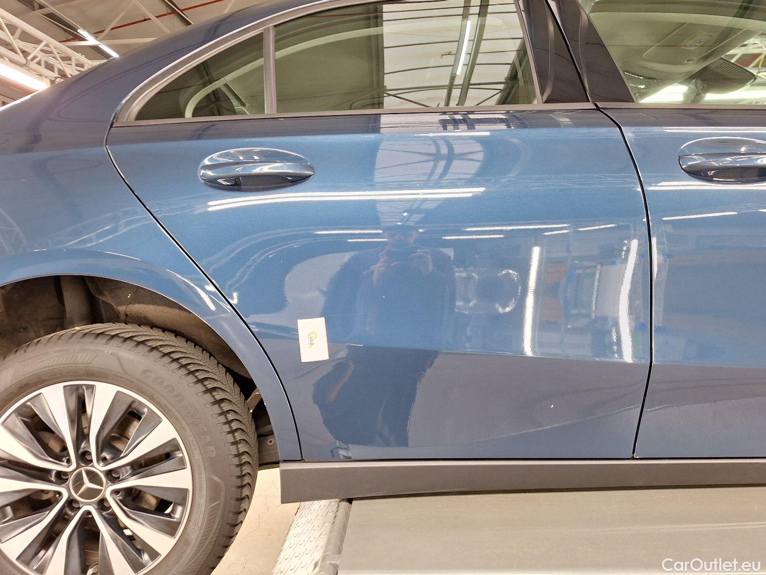  Mercedes  A-Klasse Mercedes, A-Class Berline '18, Mercedes-Benz  Limousine A 180 d DCT Busin #14