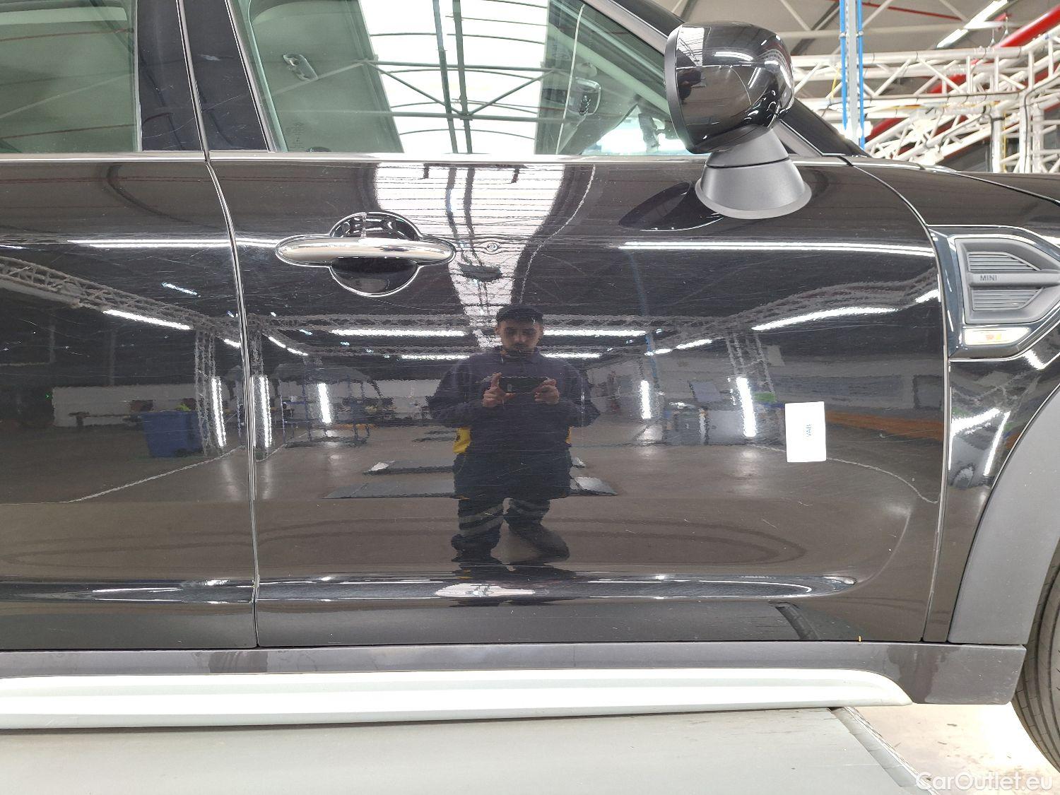  Mini  Countryman MINI, Mini  '16, Mini  One D (85 kW) 5d #11