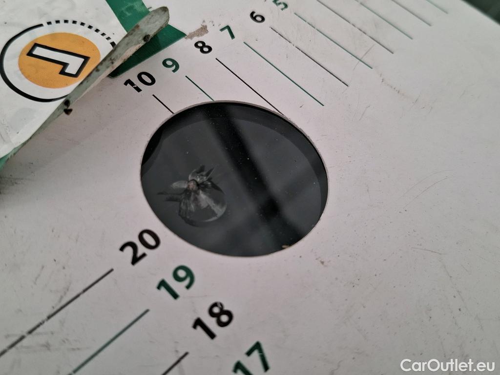  Peugeot  208  Affaire Premium 1.5 HDi 100CV BVM5 E6dT #64