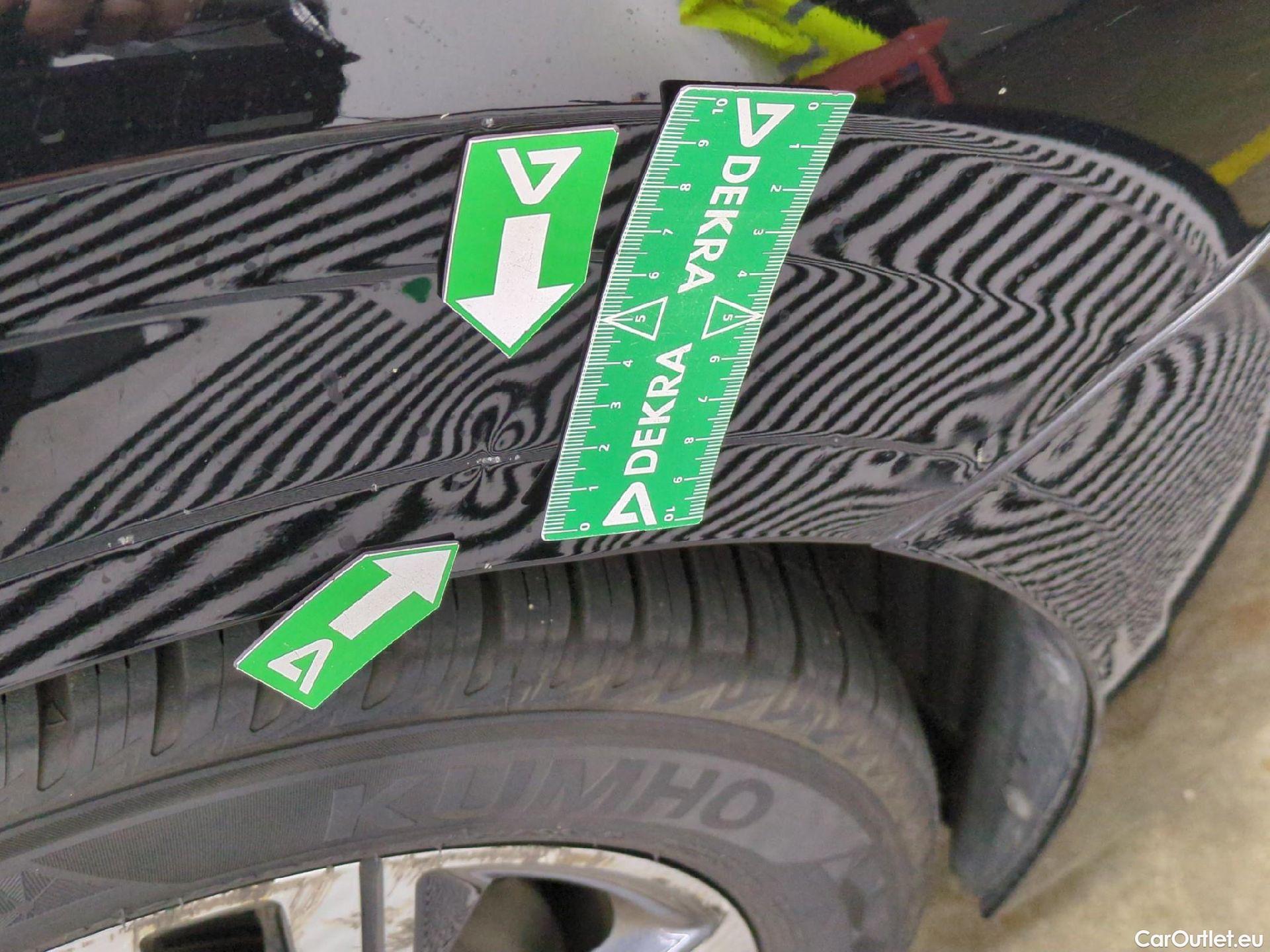  Peugeot  208  Allure Pack 1.2 PureTech 100CV BVA8 E6d #33