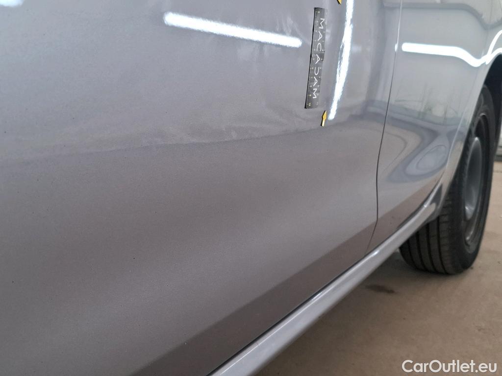  Peugeot  208  Affaire Premium 1.5 HDi 100CV BVM5 E6dT #32