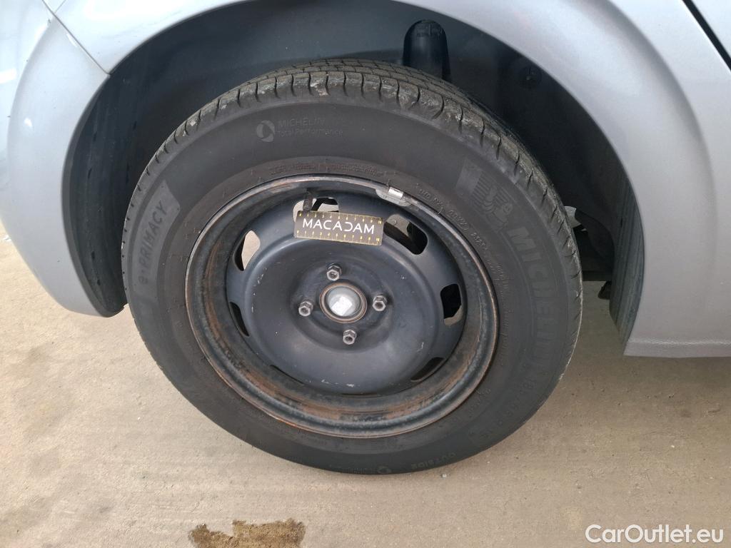  Peugeot  208  Affaire Premium 1.5 HDi 100CV BVM5 E6dT #52