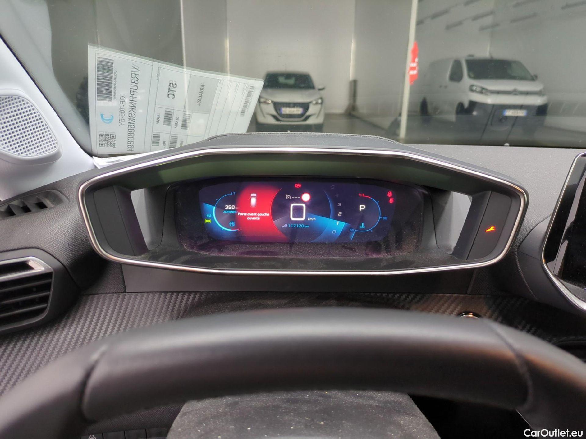  Peugeot  208  Allure Pack 1.2 PureTech 100CV BVA8 E6d #1