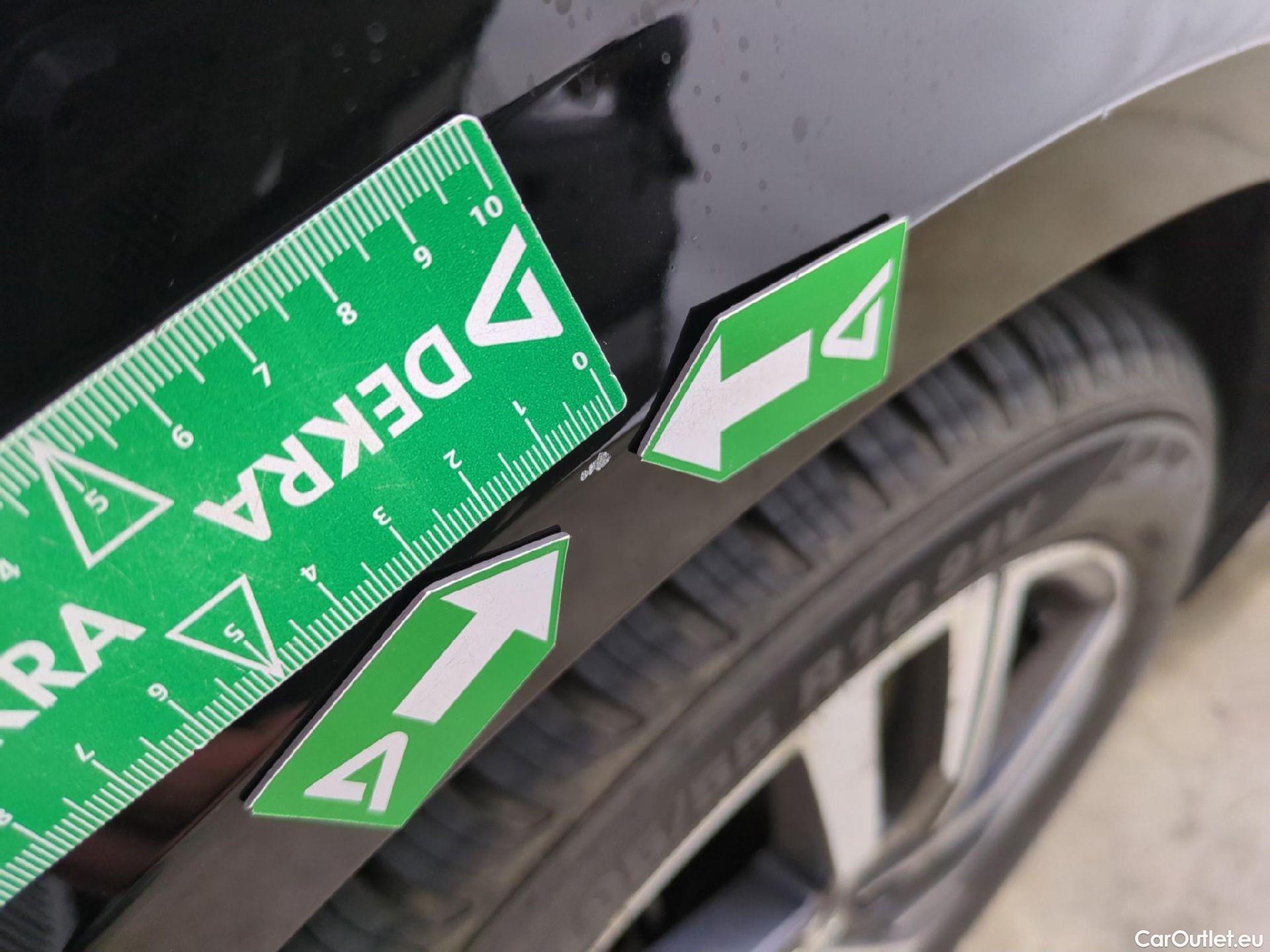  Peugeot  208  Allure Pack 1.2 PureTech 100CV BVA8 E6d #46