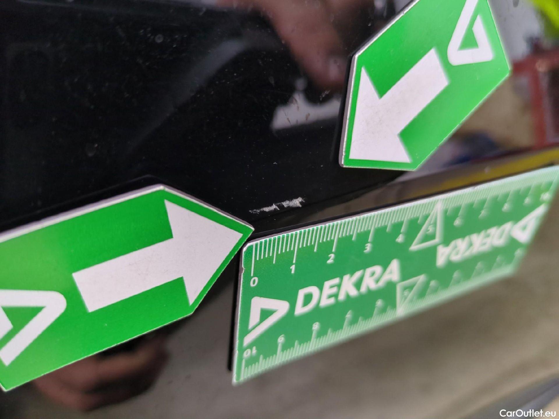  Peugeot  208  Allure Pack 1.2 PureTech 100CV BVA8 E6d #30