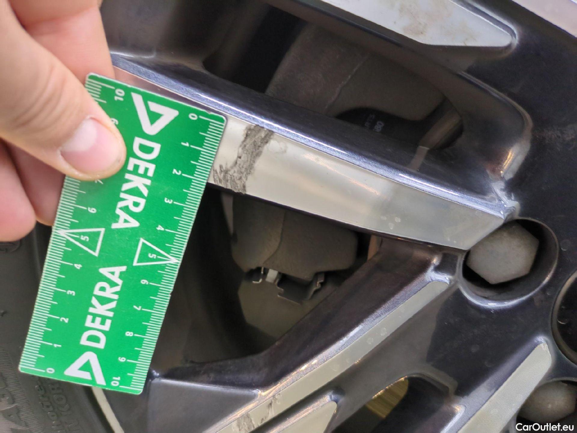  Peugeot  208  Allure Pack 1.2 PureTech 100CV BVA8 E6d #12