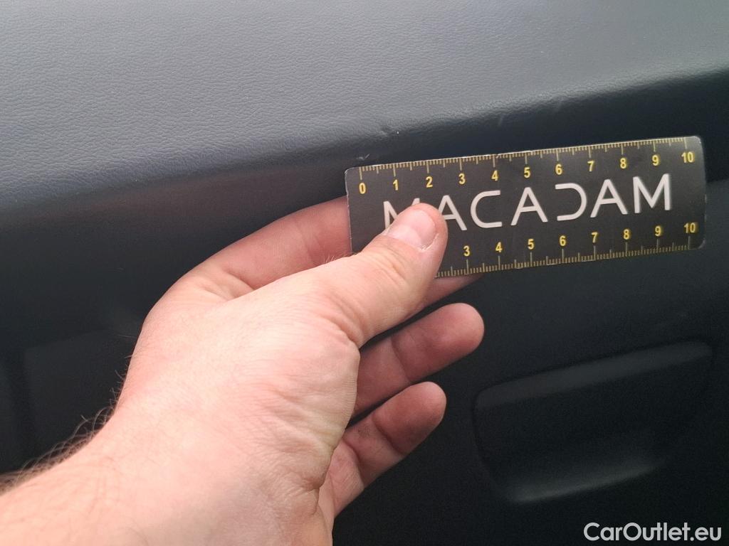  Peugeot  208  Affaire Premium 1.5 HDi 100CV BVM5 E6dT #34