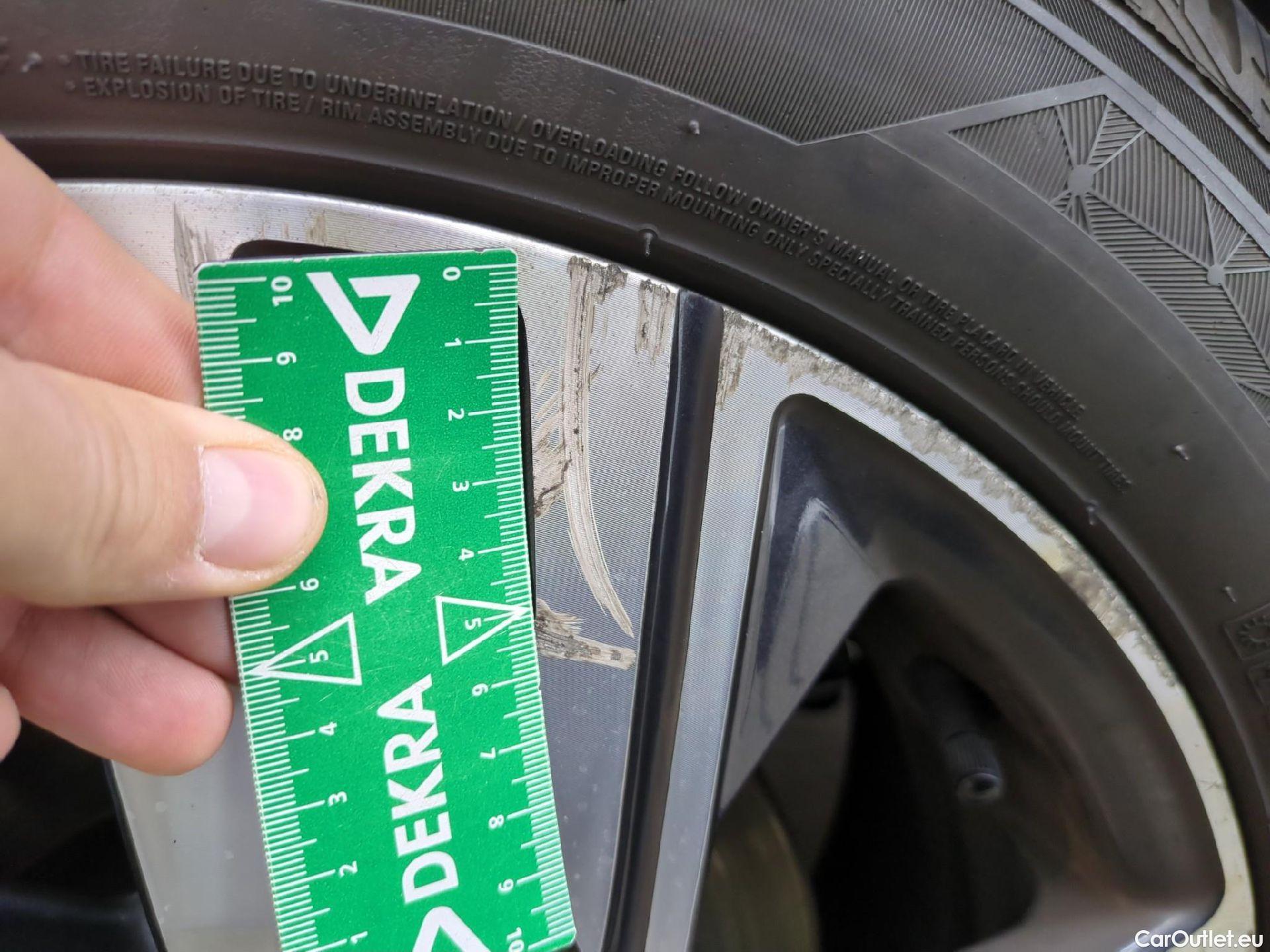  Peugeot  208  Allure Pack 1.2 PureTech 100CV BVA8 E6d #15