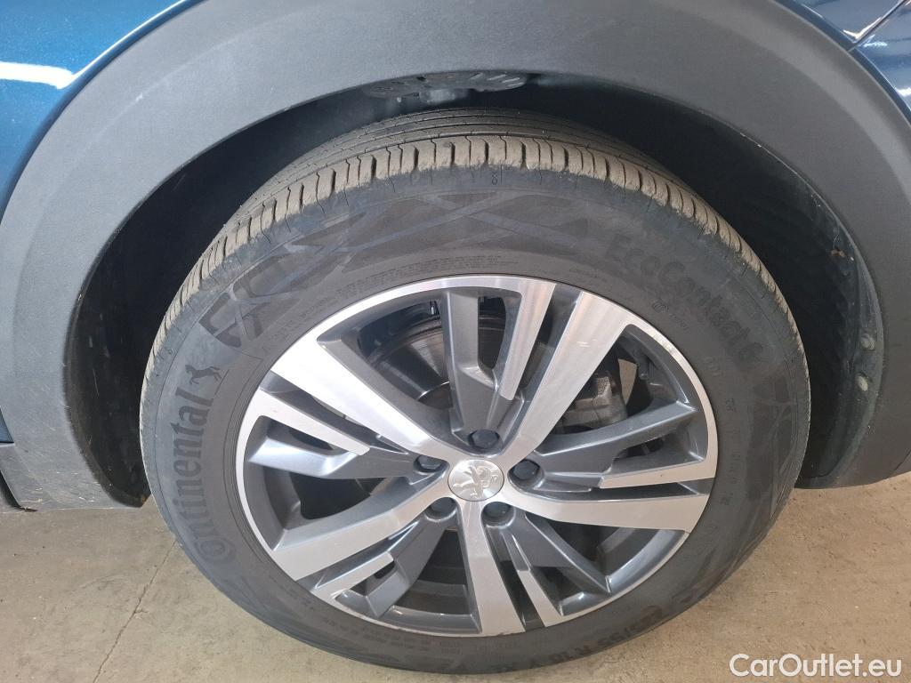  Peugeot  3008  Allure Pack 1.5 HDi 130CV BVA8 E6d #9