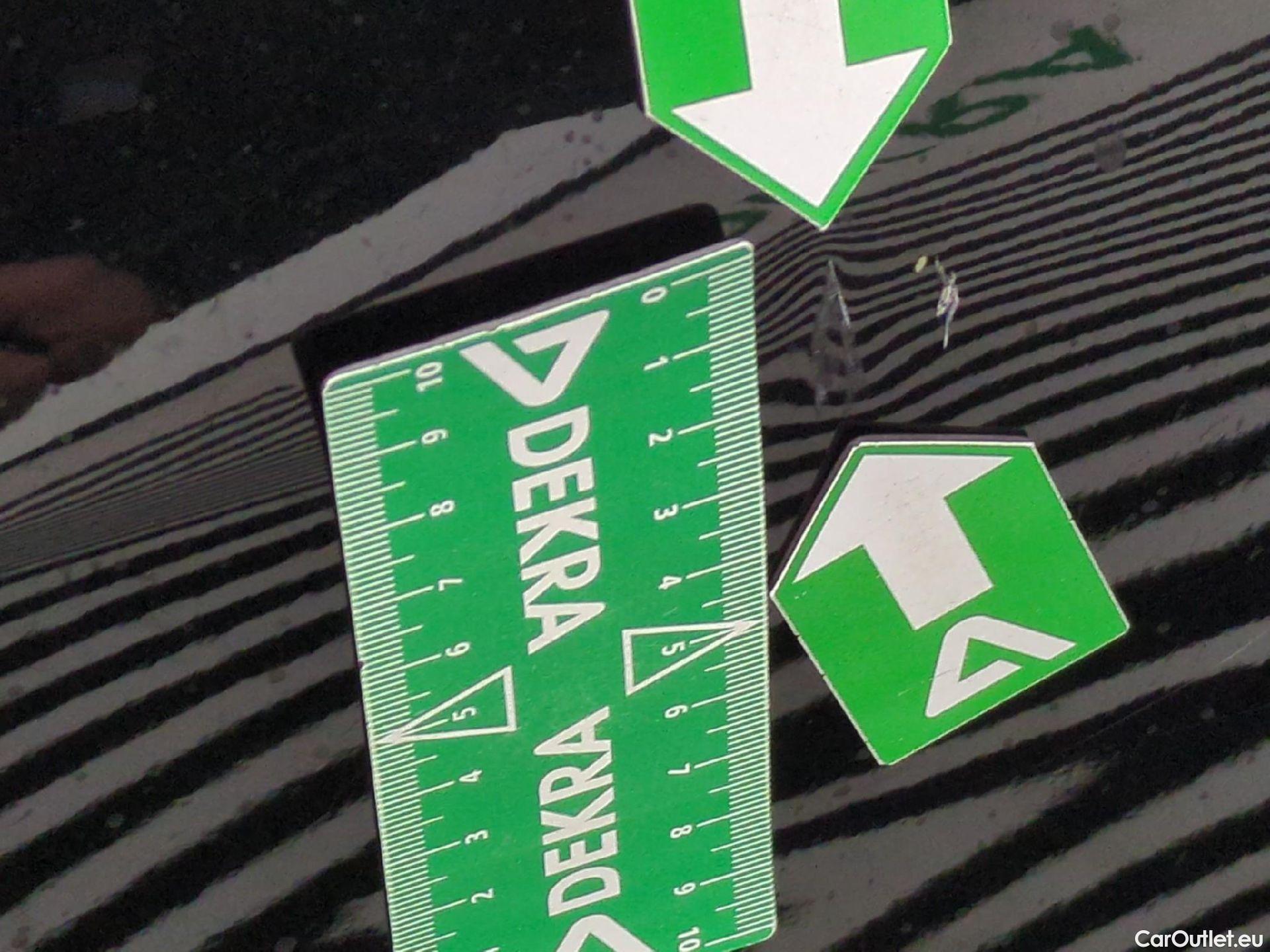  Peugeot  208  Allure Pack 1.2 PureTech 100CV BVA8 E6d #29