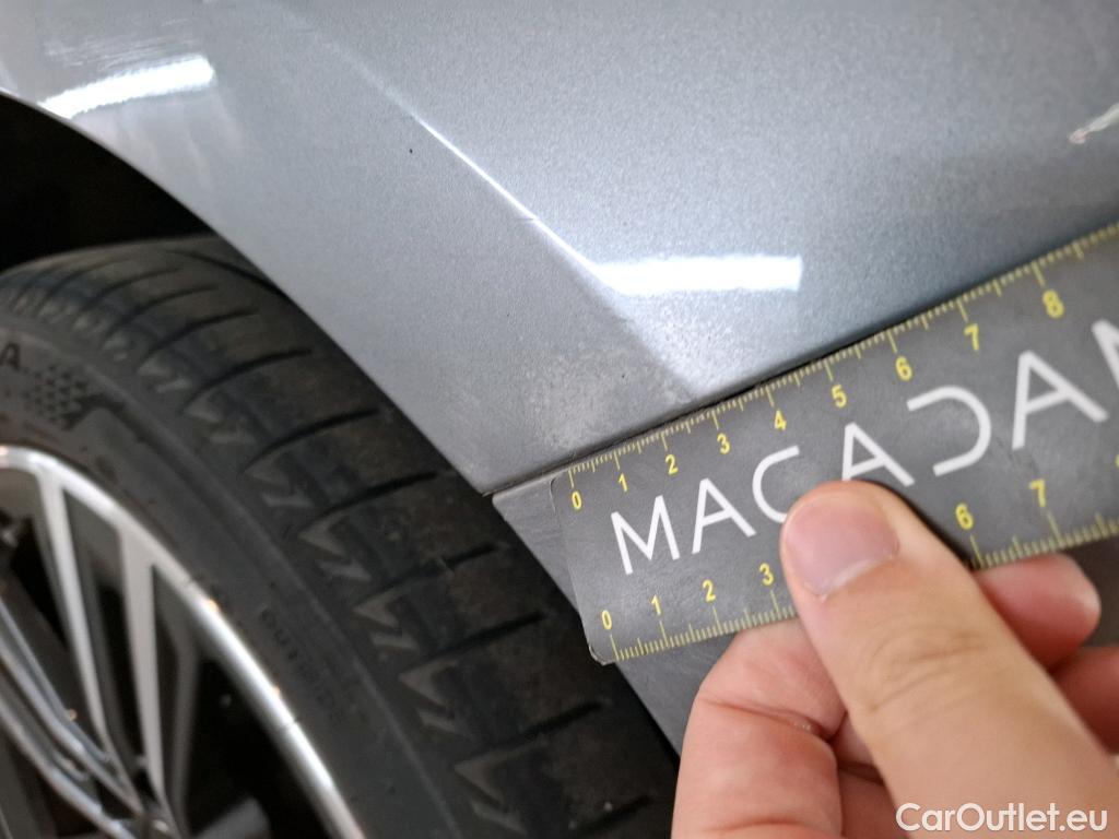  Bmw  Serie 1 BMW Série 1 / 2019 / 5P / Berline 116i DKG7 Business Design #14