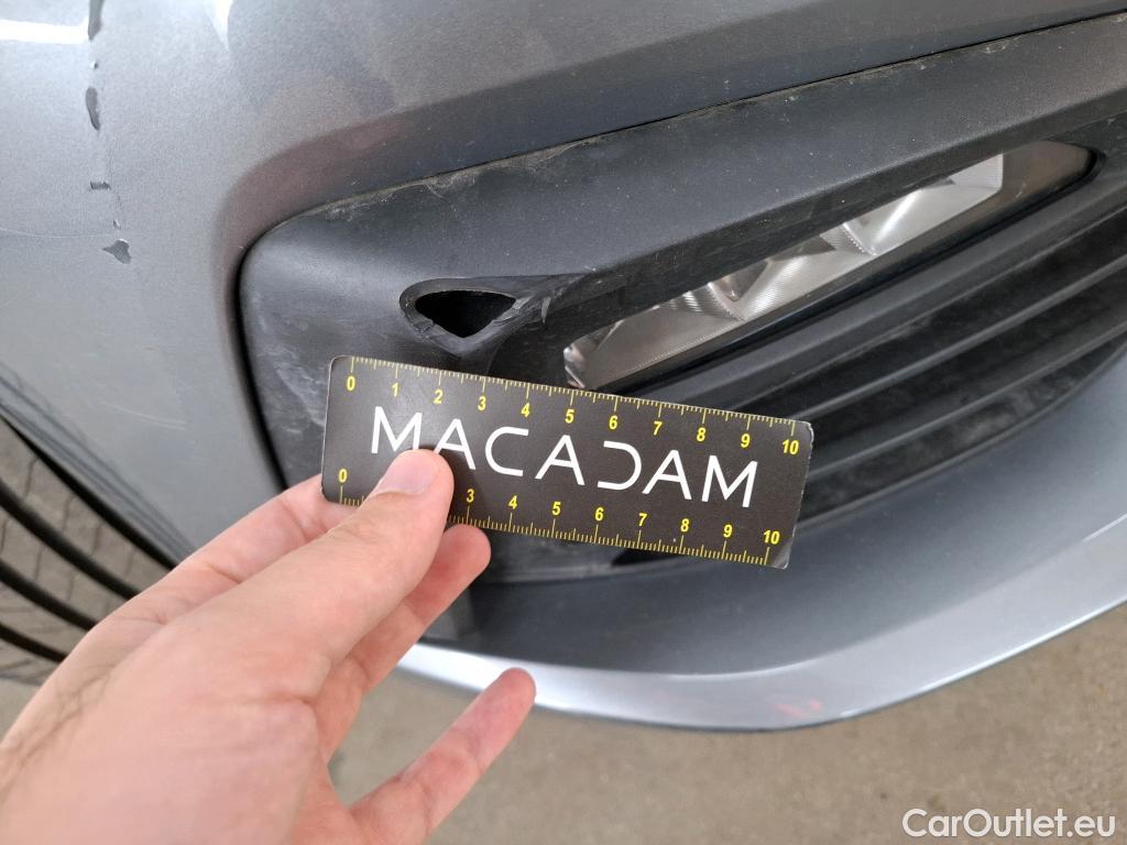  Bmw  Serie 1 BMW Série 1 / 2019 / 5P / Berline 116i DKG7 Business Design #29