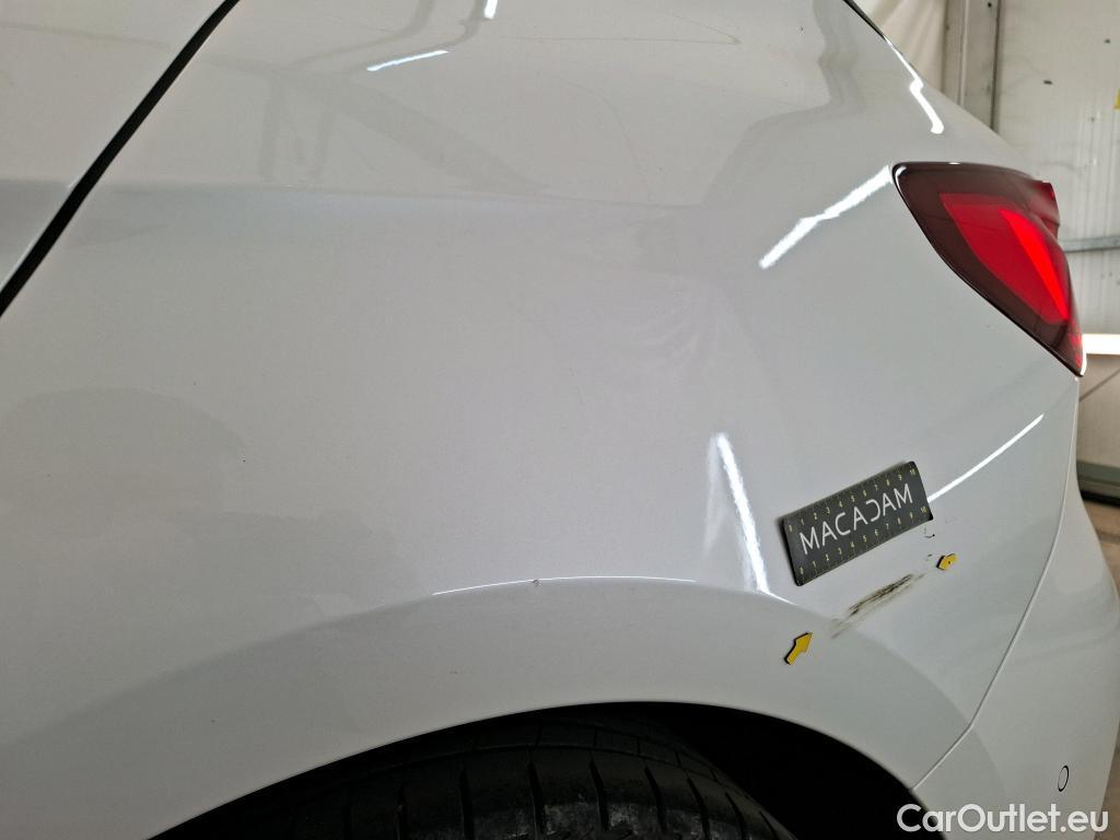  Bmw  Serie 1 BMW Série 1 / 2019 / 5P / Berline 116i DKG7 Business Design #21