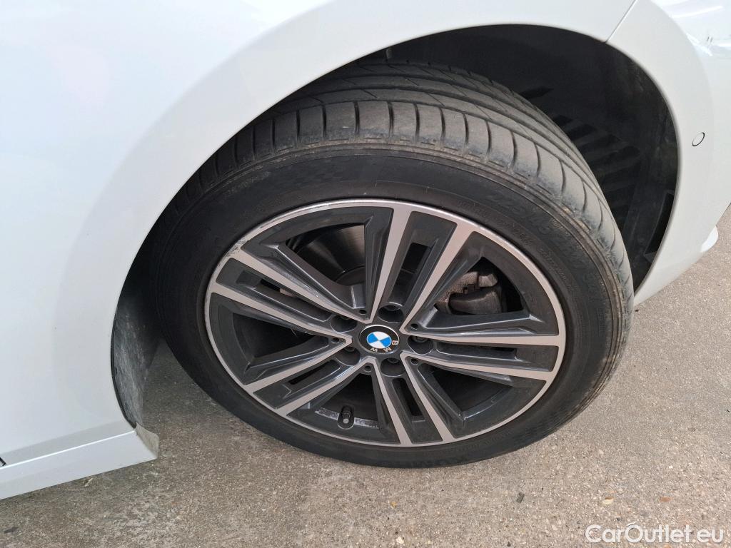  Bmw  Serie 1 BMW Série 1 / 2019 / 5P / Berline 116i DKG7 Business Design #4