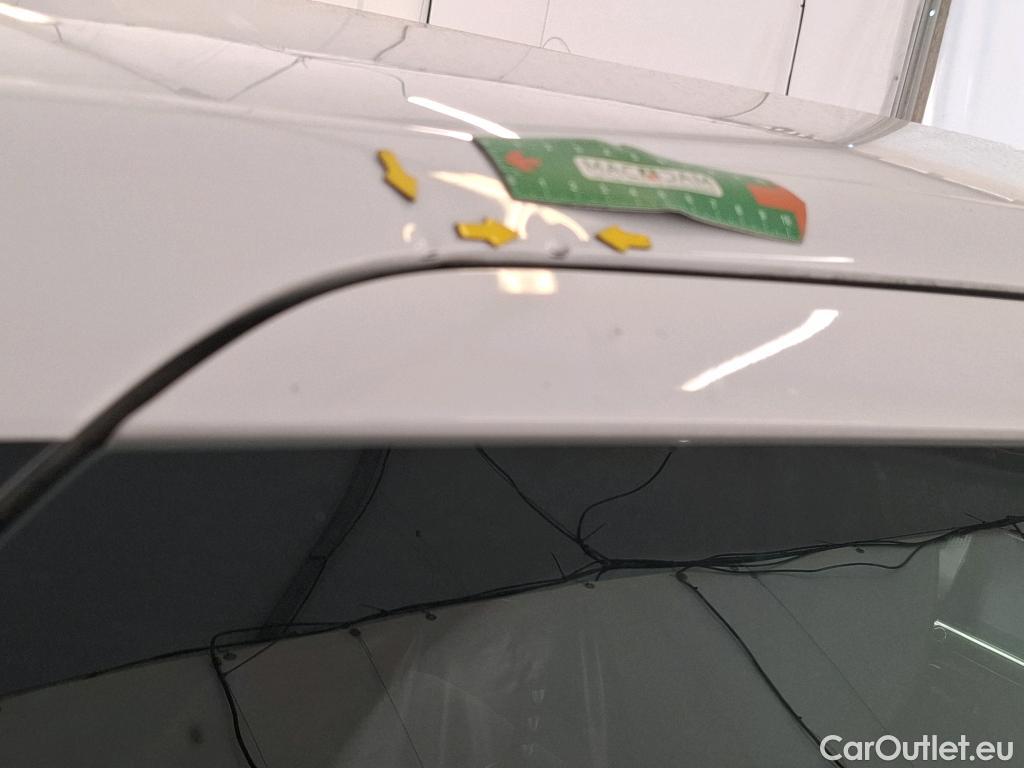  Citroen  C4 Cactus  Feel Nav Société 1.5 BlueHDi 100CV BVM6 E6d #17