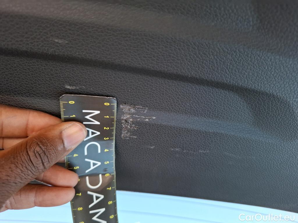  Hyundai  Santa Fe HYUNDAI  / 2020 / 5P / SUV 1.6 T-GDI 265 PHEV HTRAC EXECUTIVE AUTO #109