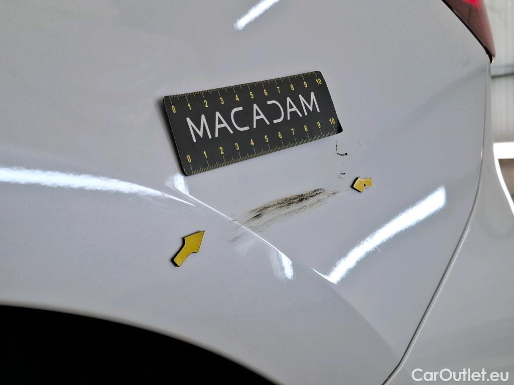  Bmw  Serie 1 BMW Série 1 / 2019 / 5P / Berline 116i DKG7 Business Design #22