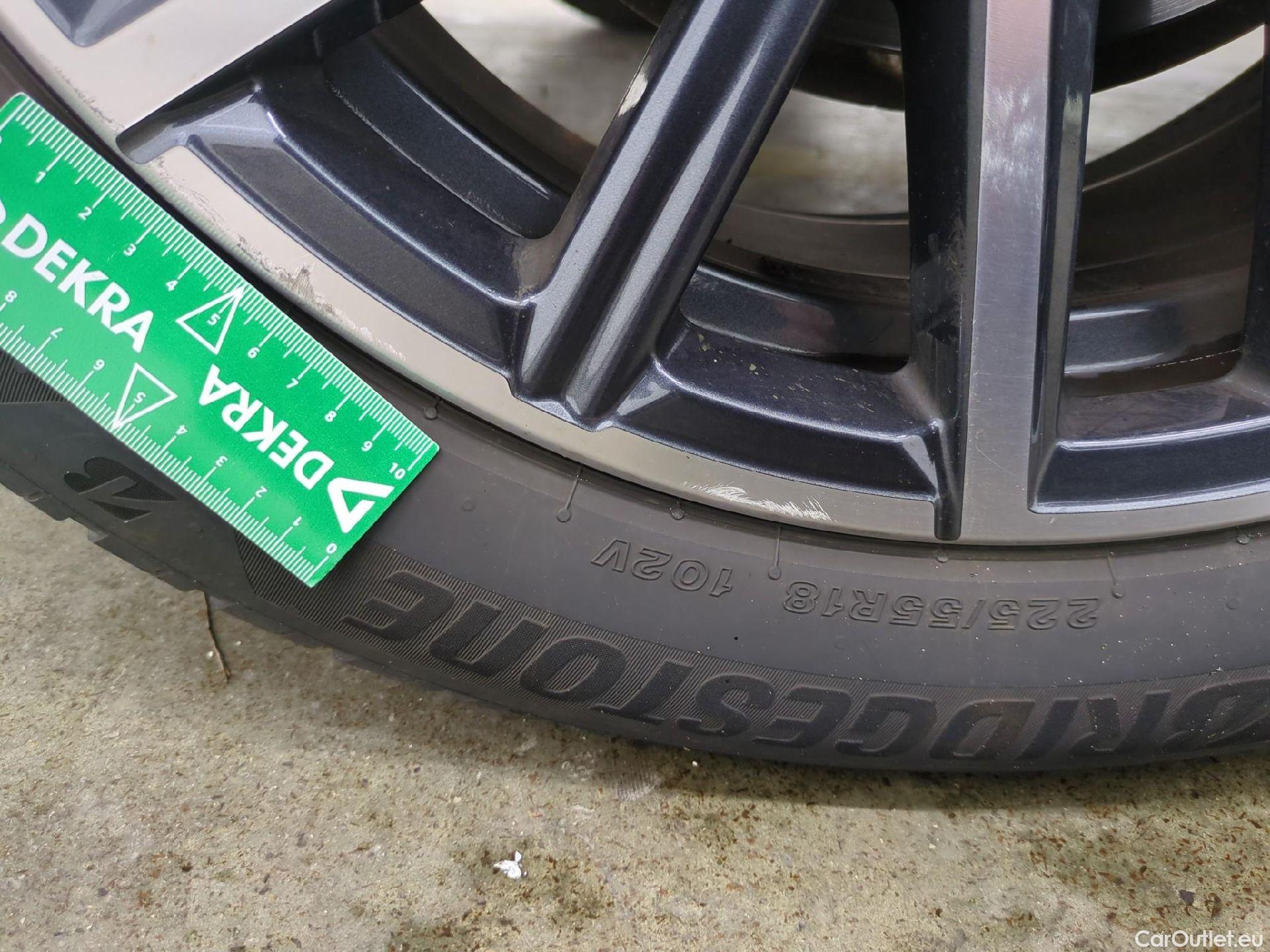  Bmw  X1 BMW  / 2022 / 5P / SUV xDrive25e M Sport DKG7 #8