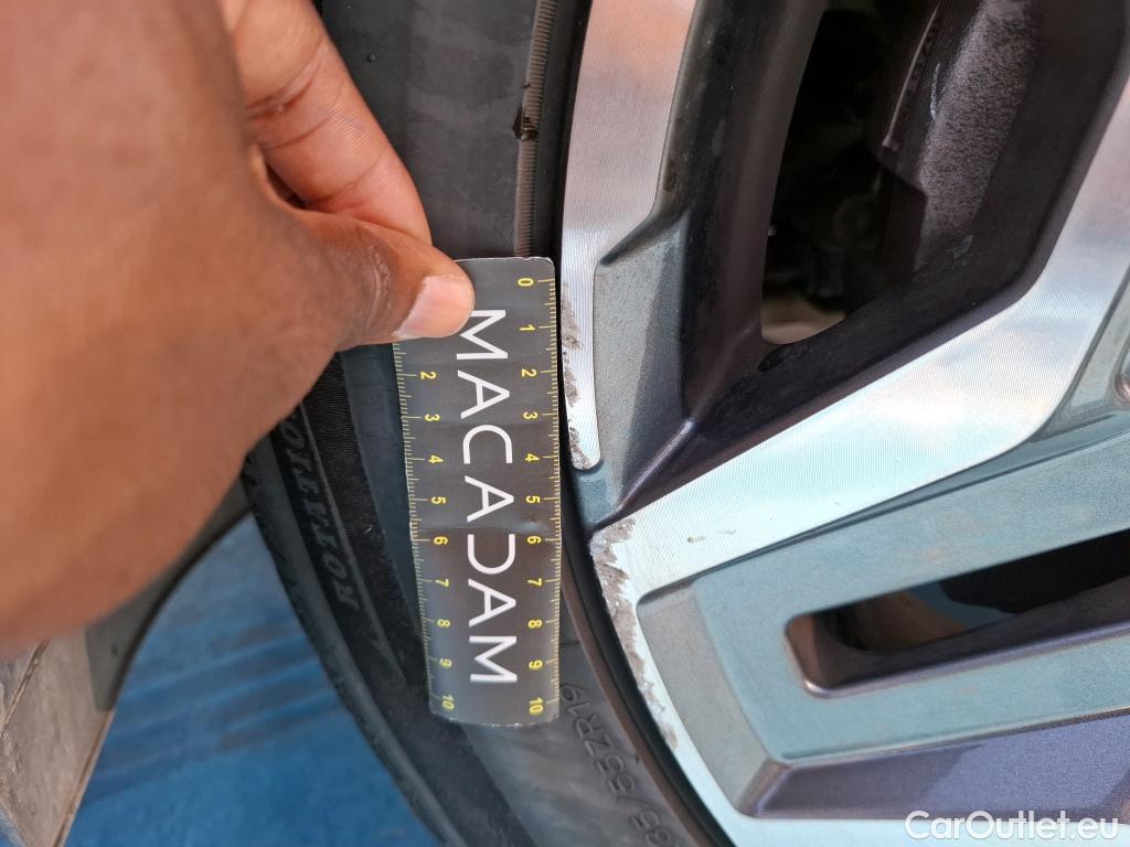  Hyundai  Santa Fe HYUNDAI  / 2020 / 5P / SUV 1.6 T-GDI 265 PHEV HTRAC EXECUTIVE AUTO #55