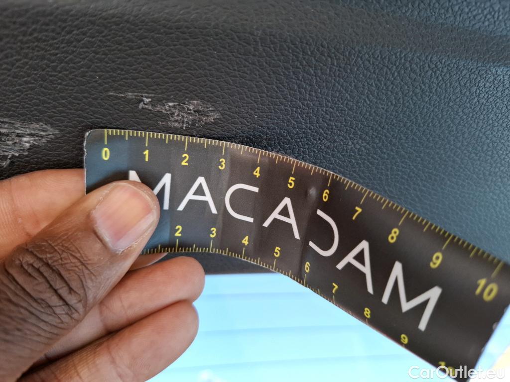  Hyundai  Santa Fe HYUNDAI  / 2020 / 5P / SUV 1.6 T-GDI 265 PHEV HTRAC EXECUTIVE AUTO #107