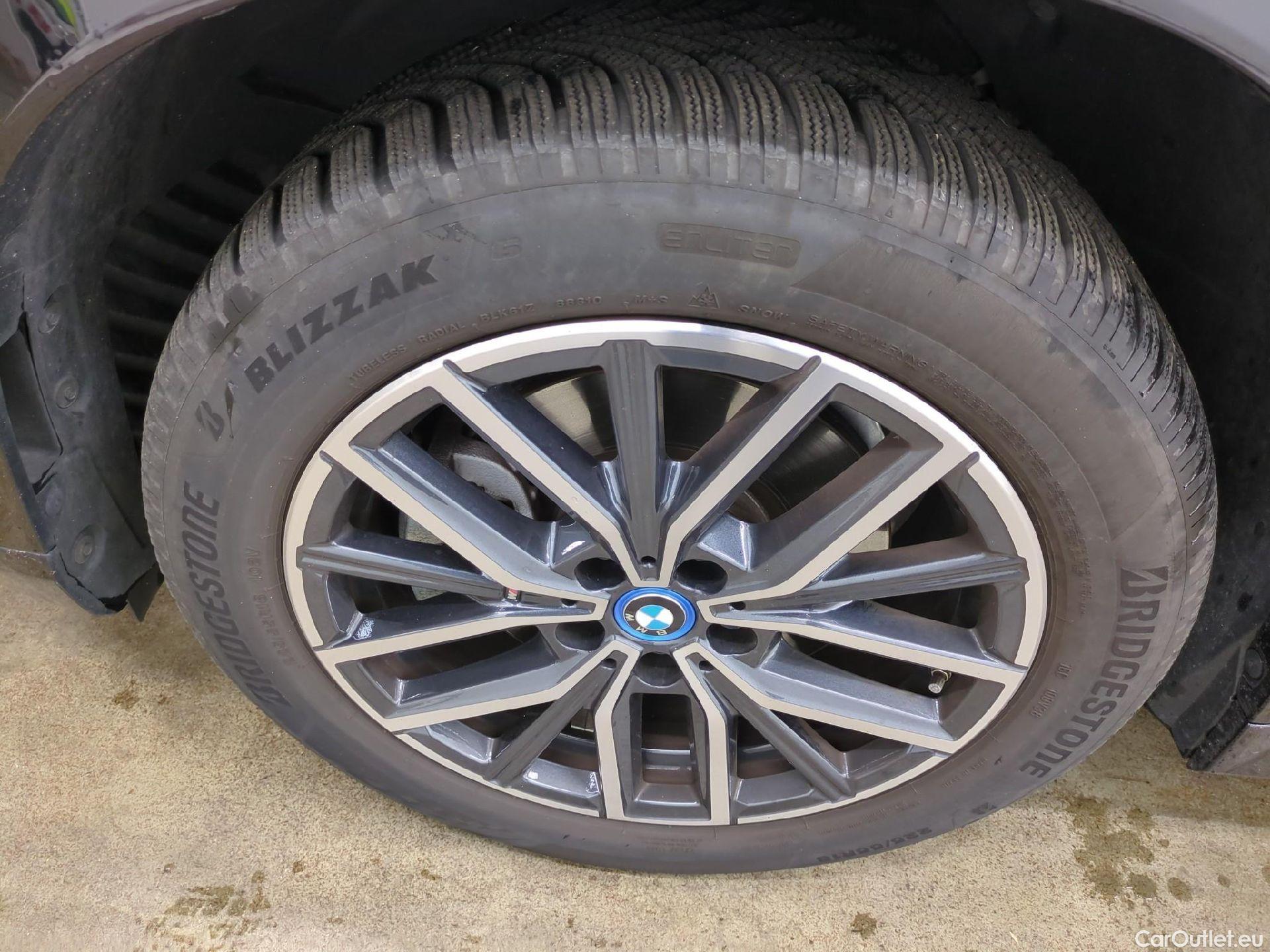  Bmw  X1 BMW  / 2022 / 5P / SUV xDrive25e M Sport DKG7 #2