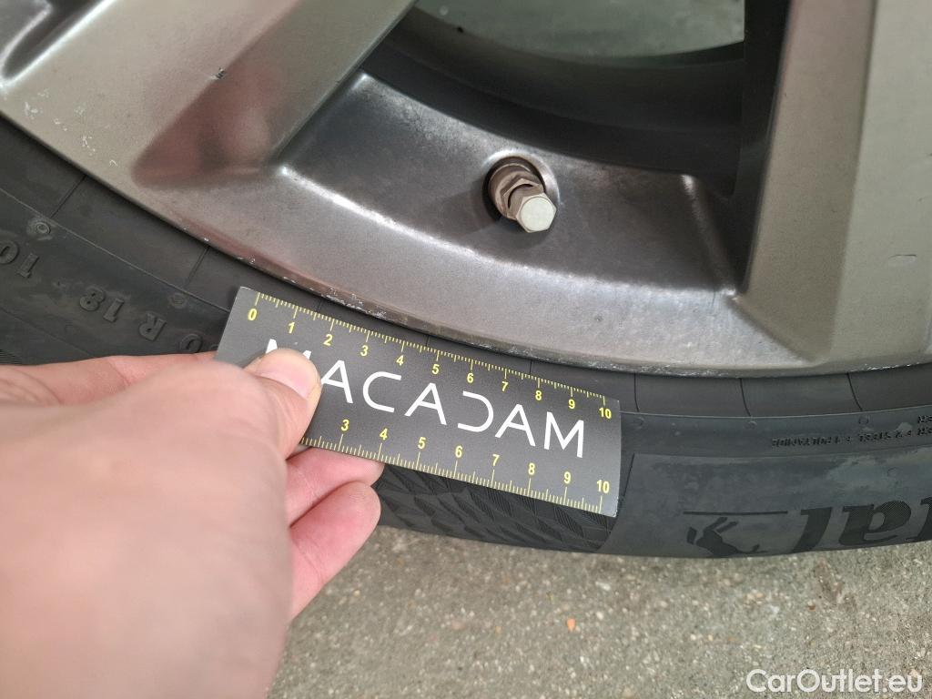  Lexus  NX LEXUS  / 2017 / 5P / SUV 2.5 300H Luxe 4WD AUTO #15