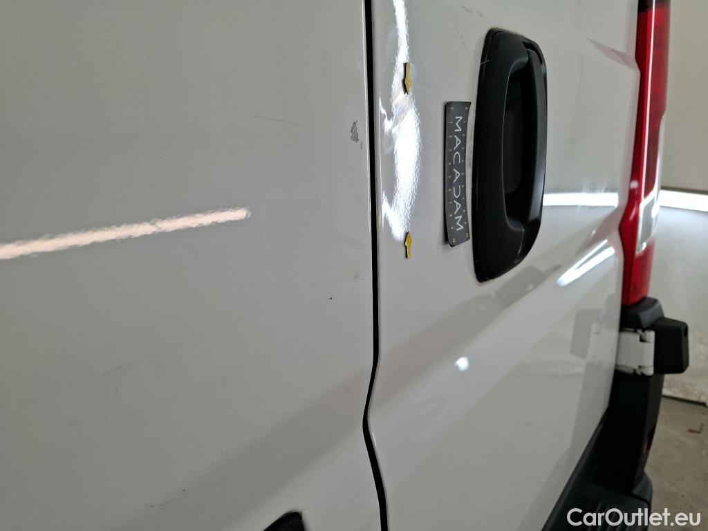  Citroen  Jumper CITROEN  / 2014 / 4P / Fourgon tôlé 30 L1H1 BlueHDi 120 S&S BVM6 Driver #13