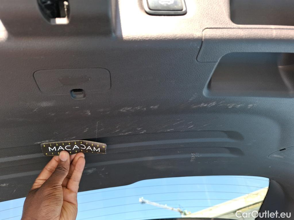  Hyundai  Santa Fe HYUNDAI  / 2020 / 5P / SUV 1.6 T-GDI 265 PHEV HTRAC EXECUTIVE AUTO #111