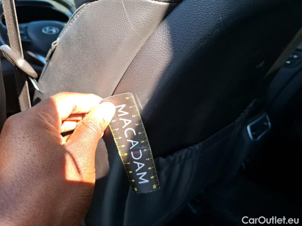  Hyundai  Santa Fe HYUNDAI  / 2020 / 5P / SUV 1.6 T-GDI 265 PHEV HTRAC EXECUTIVE AUTO #104