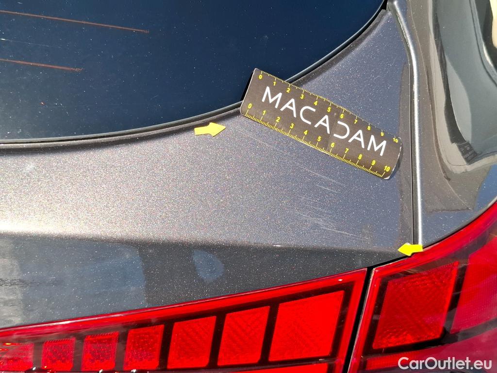  Hyundai  Santa Fe HYUNDAI  / 2020 / 5P / SUV 1.6 T-GDI 265 PHEV HTRAC EXECUTIVE AUTO #136