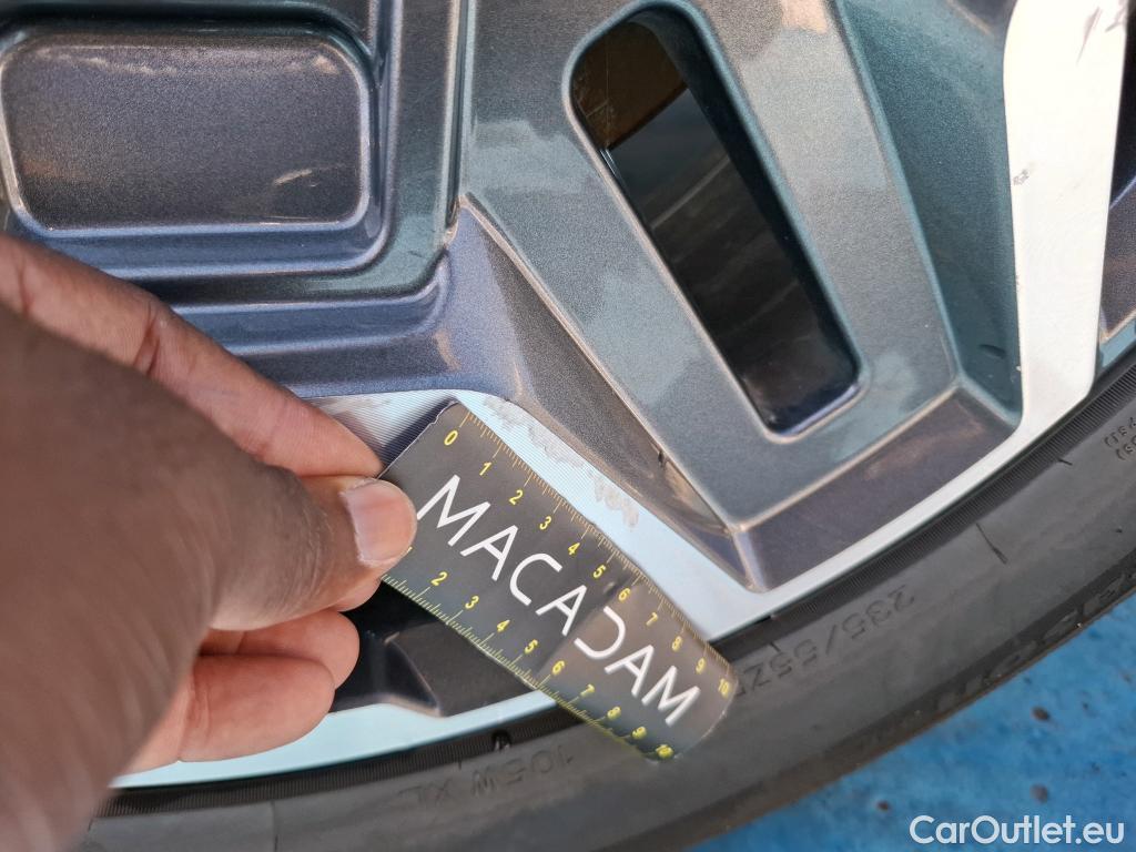  Hyundai  Santa Fe HYUNDAI  / 2020 / 5P / SUV 1.6 T-GDI 265 PHEV HTRAC EXECUTIVE AUTO #73