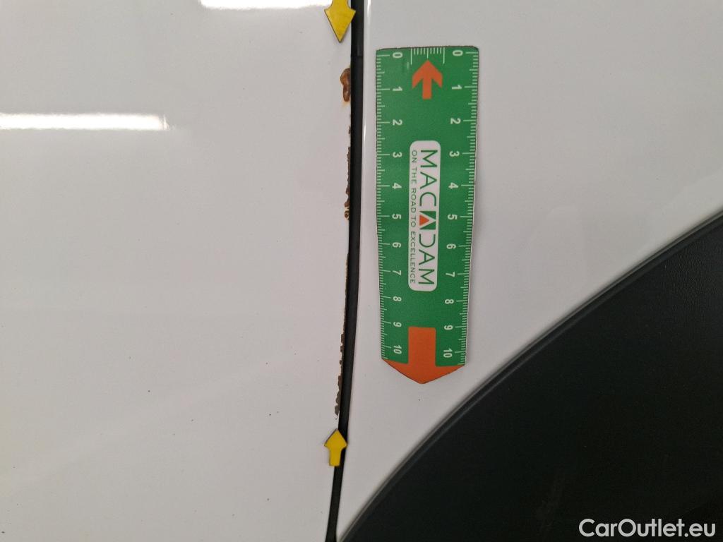  Citroen  C4 Cactus  Feel Nav Société 1.5 BlueHDi 100CV BVM6 E6d #2