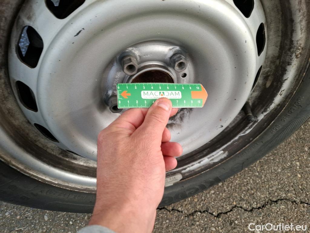  Citroen  Berlingo  Fourgon Club M 650 1.5 BlueHDi 100CV BVM5 E6dT #29