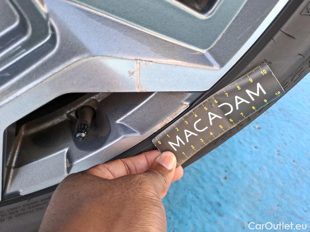  Hyundai  Santa Fe HYUNDAI  / 2020 / 5P / SUV 1.6 T-GDI 265 PHEV HTRAC EXECUTIVE AUTO #83