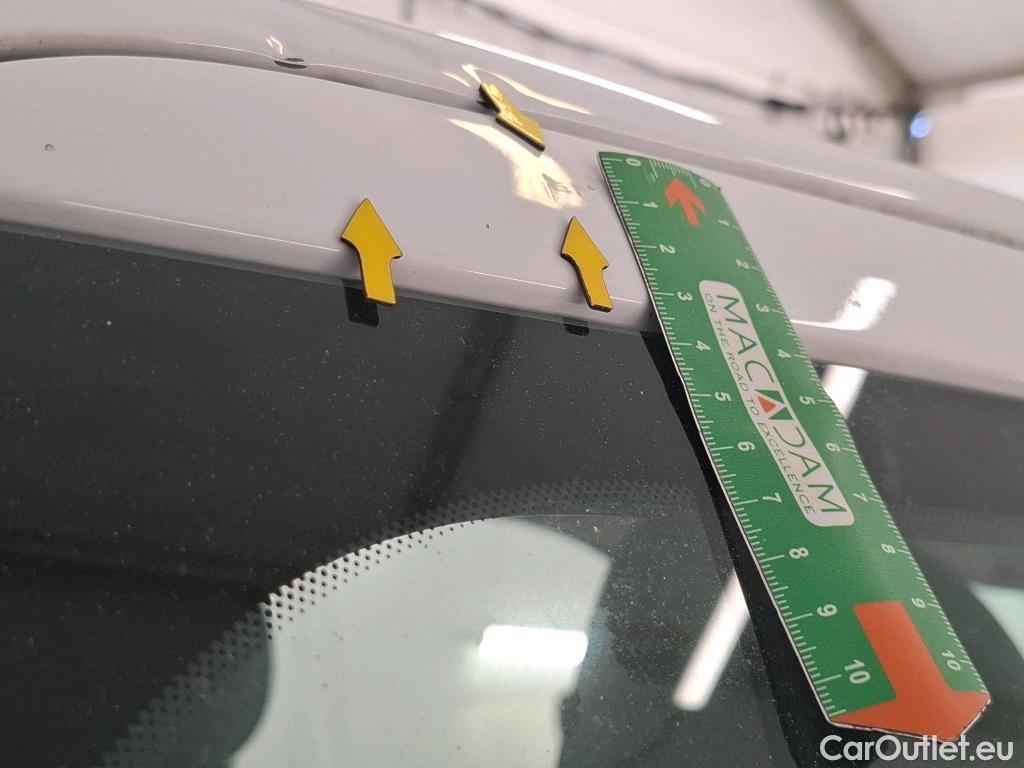  Citroen  C4 Cactus  Feel Nav Société 1.5 BlueHDi 100CV BVM6 E6d #21