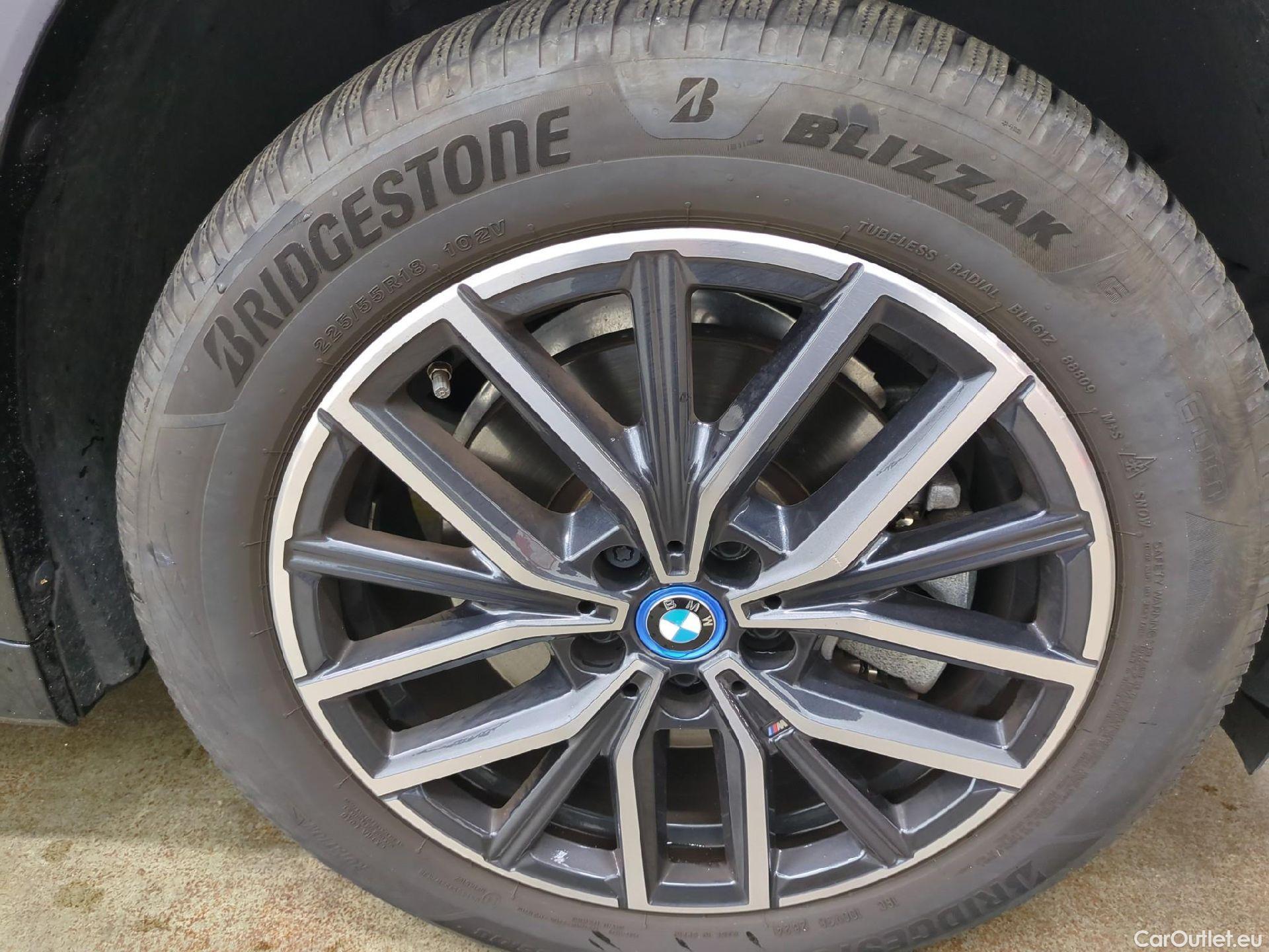  Bmw  X1 BMW  / 2022 / 5P / SUV xDrive25e M Sport DKG7 #1