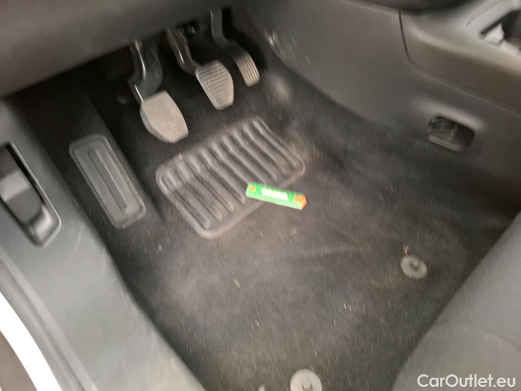  Citroen  C4 Cactus  Feel Nav Société 1.5 BlueHDi 100CV BVM6 E6d #14