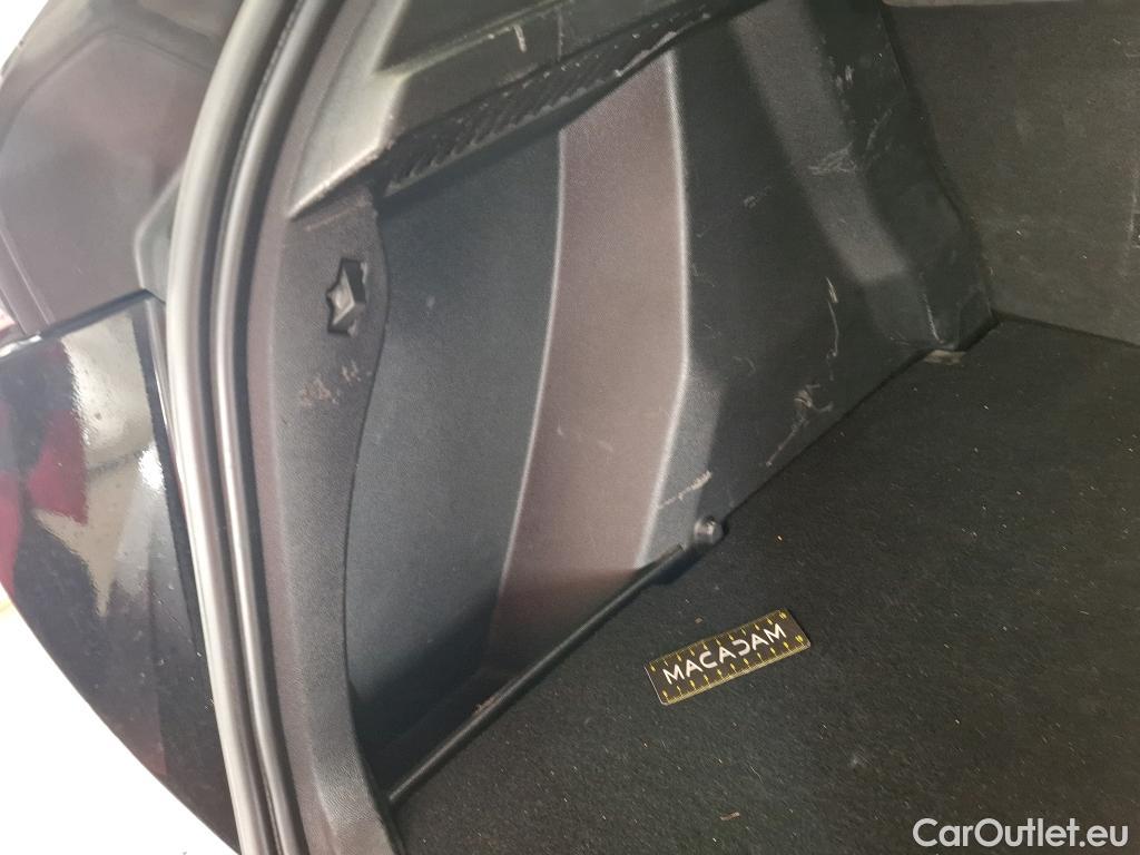  Peugeot  2008  Allure Business 1.2 PureTech 130CV BVA8 E6d #36