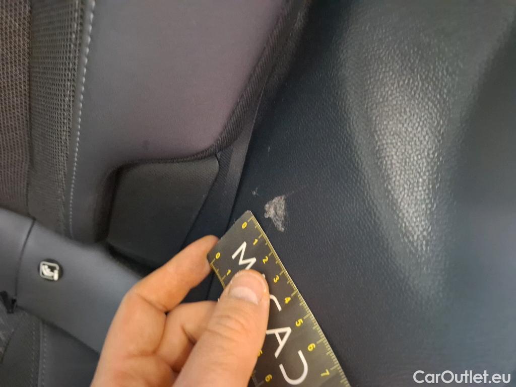  Peugeot  2008  Allure Business 1.2 PureTech 130CV BVA8 E6d #25