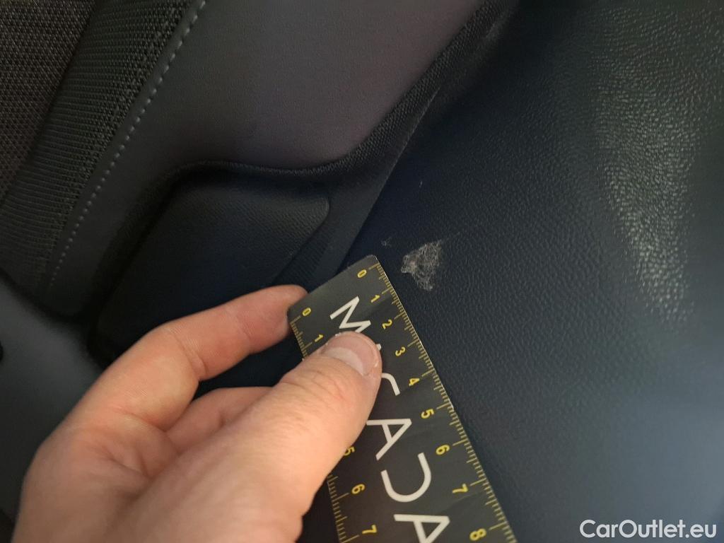  Peugeot  2008  Allure Business 1.2 PureTech 130CV BVA8 E6d #23