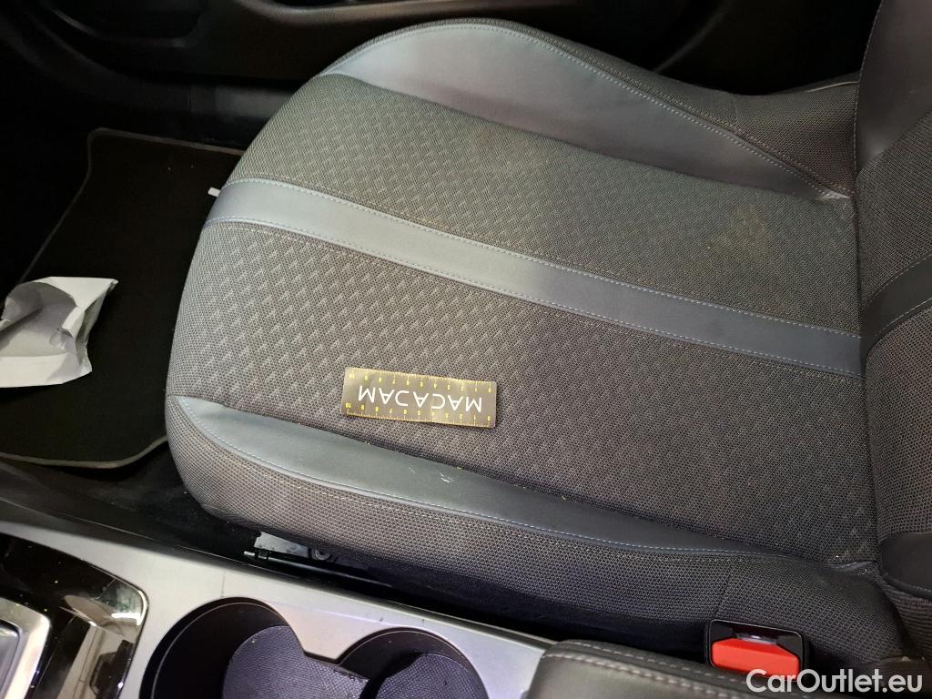  Peugeot  2008  Allure Business 1.2 PureTech 130CV BVA8 E6d #53