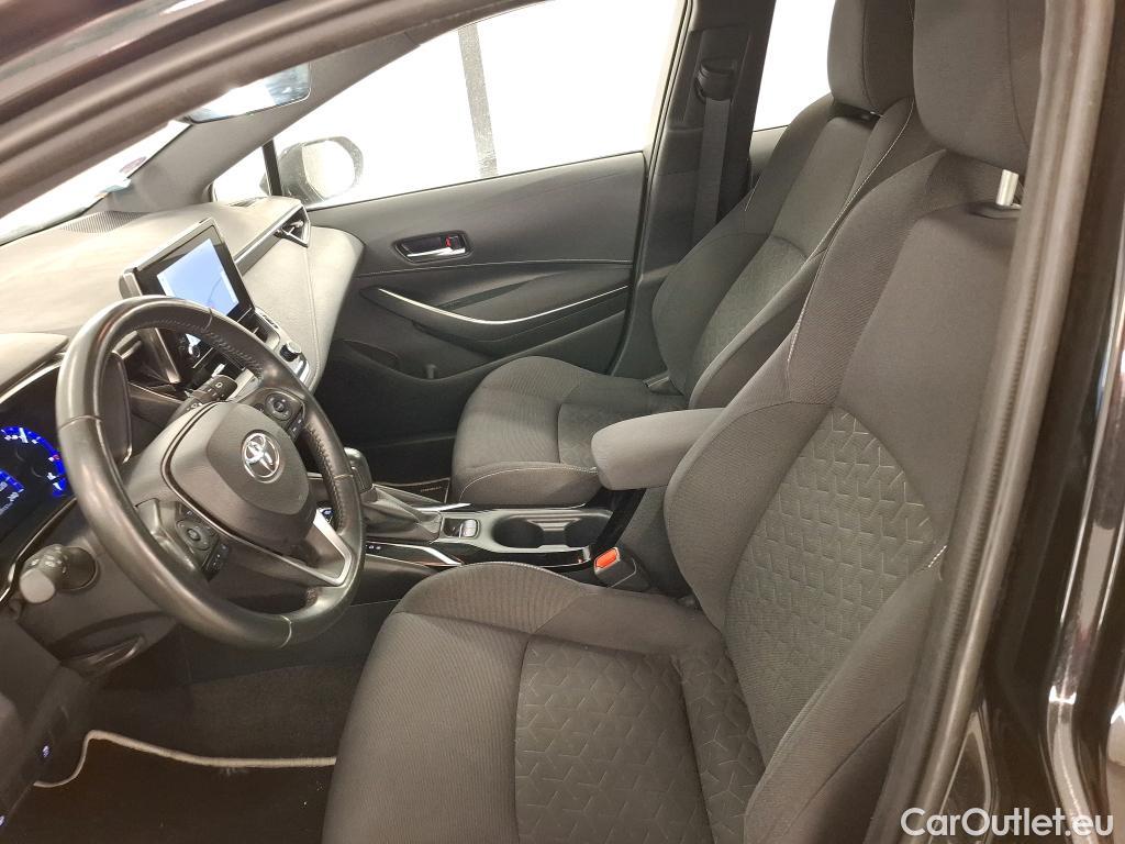  Toyota  Corolla TOYOTA  Touring Sports / 2018 / 5P / Break Hybride 122h Dynamic Business Beyond Zer #18