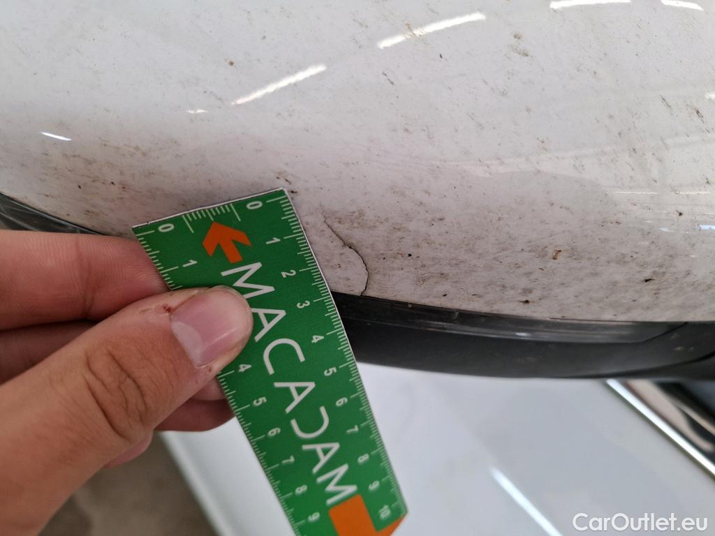  Peugeot  308 PEUGEOT  / 2017 / 5P / Berline BlueHDi 130 EAT6 S&S ALLURE BUSINESS #40