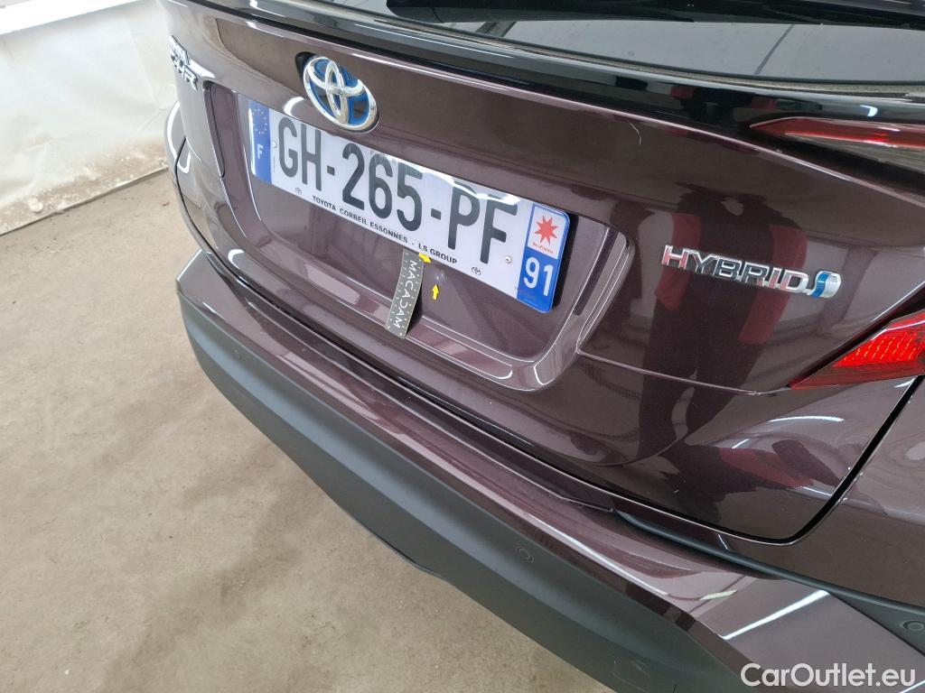  Toyota  C-HR TOYOTA  / 2016 / 5P / SUV 1.8 HYBRIDE 122 EDITION(SP) #37